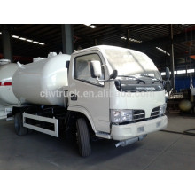 Dongfeng Mini 4 * 2 vehículo de transporte de gas licuado de petróleo, China nuevas fábricas de camiones cisterna de gas
